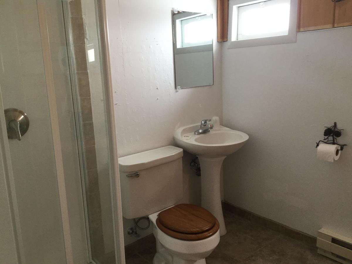 دوبويس Chinook Winds Motel المظهر الخارجي الصورة