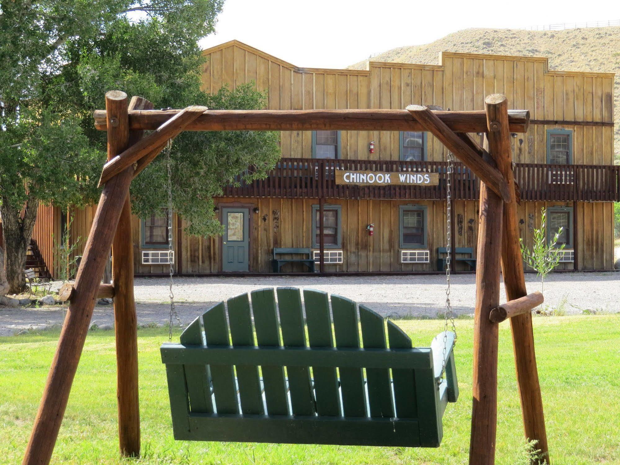 دوبويس Chinook Winds Motel المظهر الخارجي الصورة